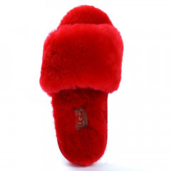 UGG FLUFF SLIDE SLIPPERS RED