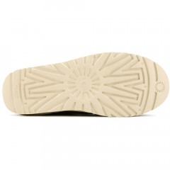 UGG STITCH SLIP ON CHOCOLATE