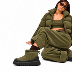 UGG ULTRA MINI HYBRID NIGHT BLACK