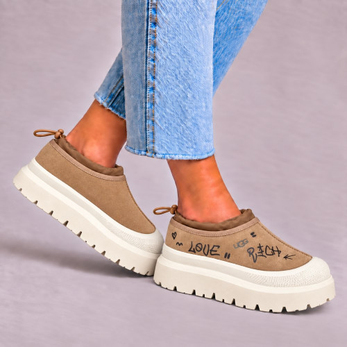 UGG TASMAN WEATHER HYBRID CHESTNUT SERIES A-10