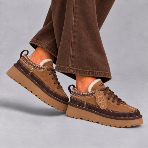 UGG WOMEN'S HERITAGE LACE-UP SLIPPER CHESTNUT