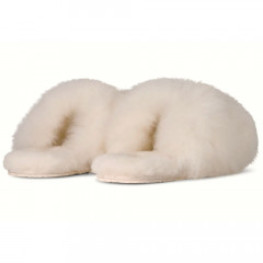 UGG  WOMEN'S SCUFFETTE CHALET SLIPPER  WHITE