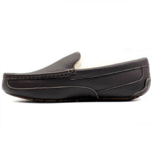 UGG MEN'S MOCCASINS ASCOT METALLIC CHOCOLATE