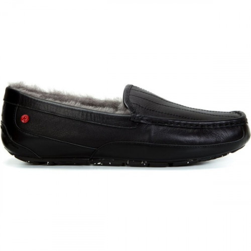UGG MEN'S MOCCASINS ASCOT STAR WARS